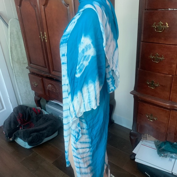 Free People Beach Robe - Picture 2 of 4